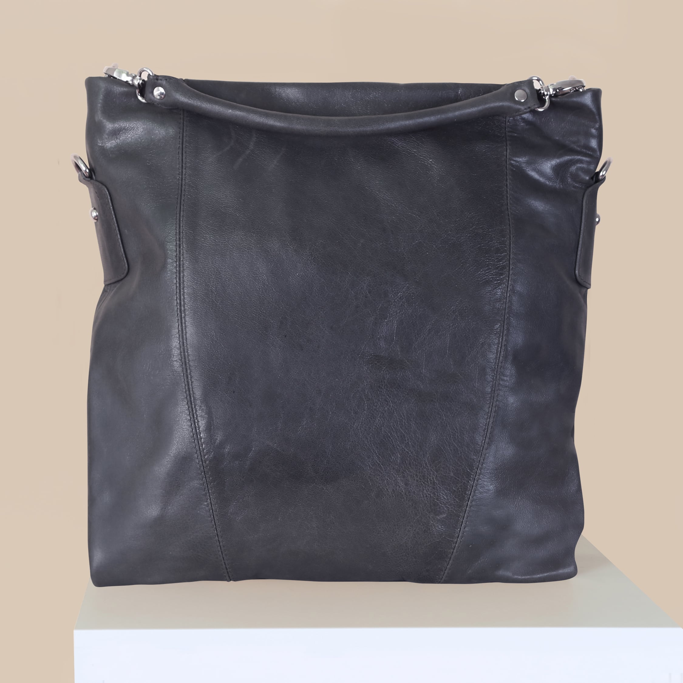 Madison Hobo Bag in Licorice – Sisken